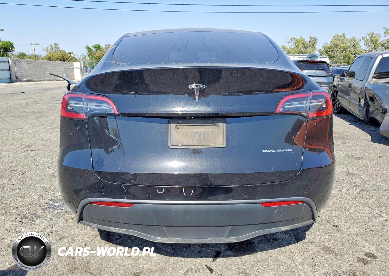 2021 Tesla Model Y VIN:5YJYGDEE0MF146688 - 6
