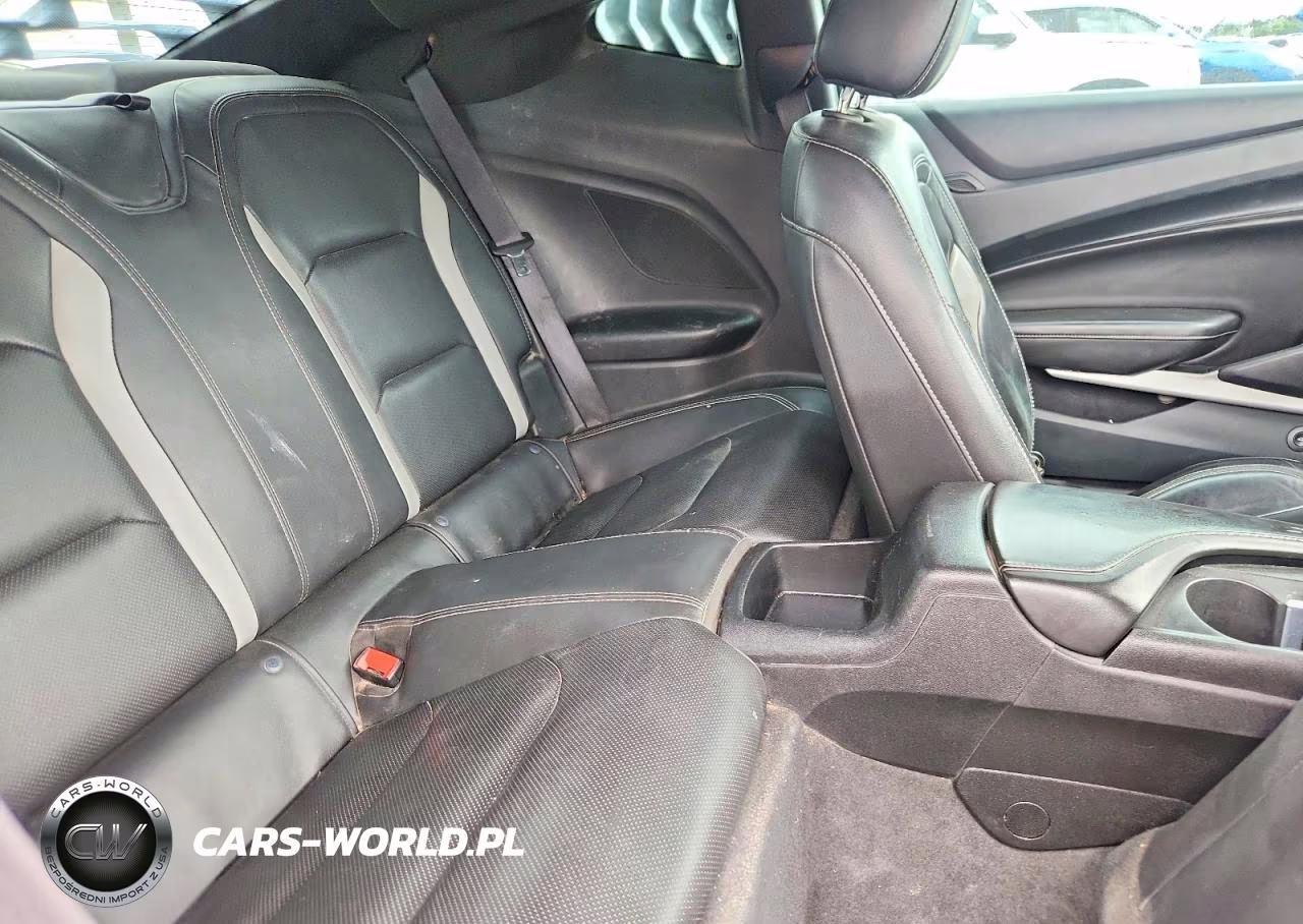 2018 Chevrolet Camaro Lt VIN:1G1FD1RS4J0103022 - 10