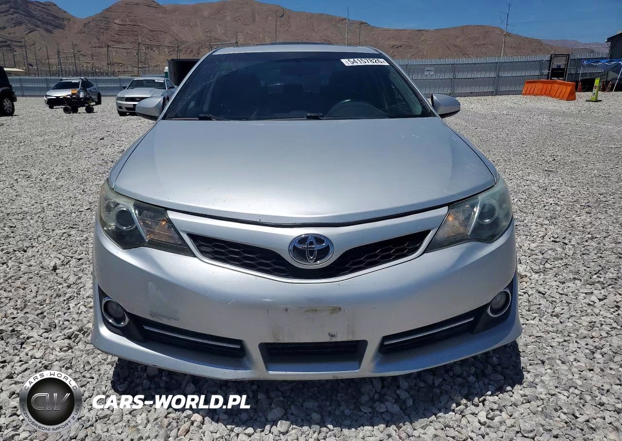 2014 Toyota Camry Se Sport VIN:4T1BF1FK1EU776753 - 5