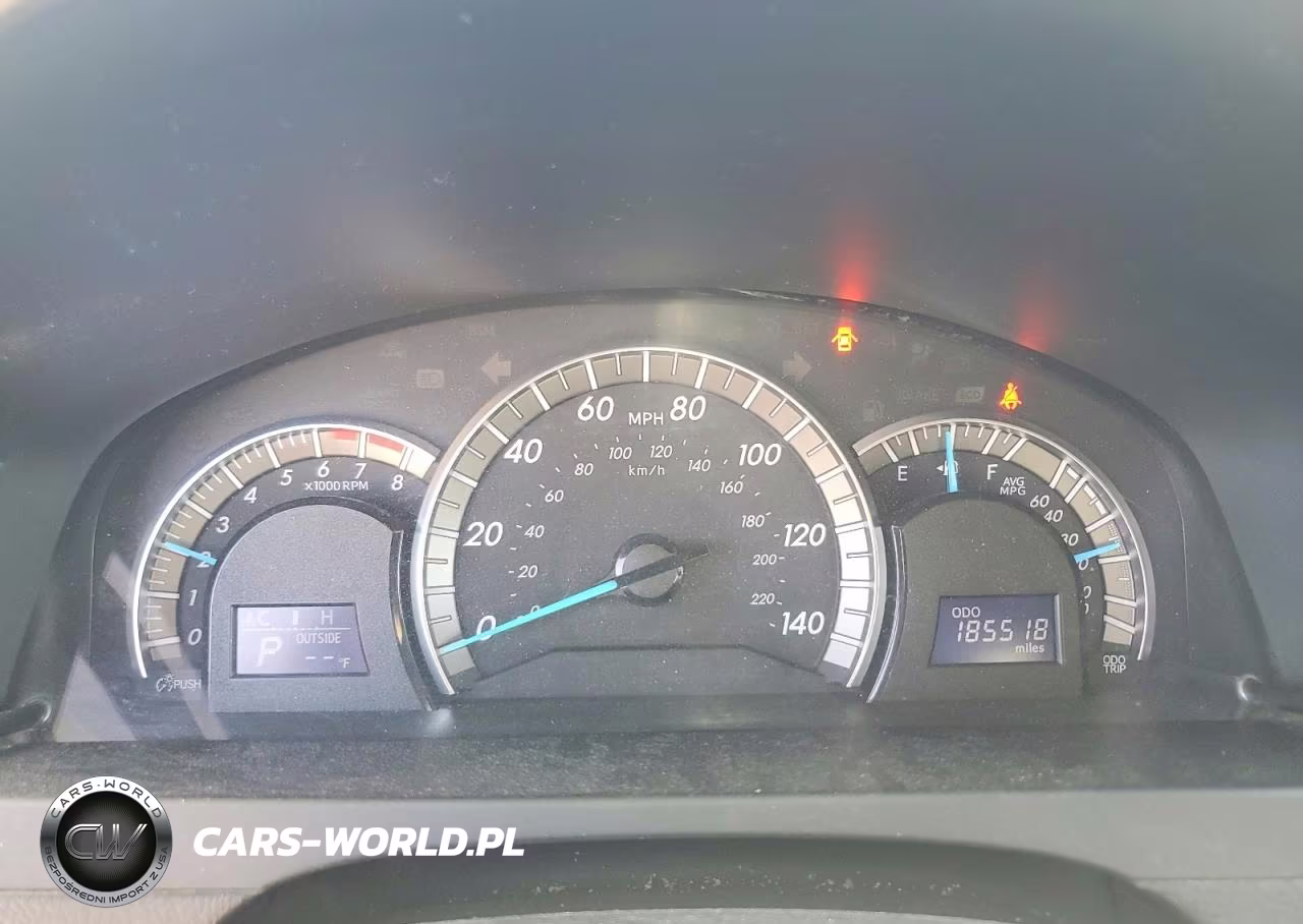 2014 Toyota Camry Se Sport VIN:4T1BF1FK1EU776753 - 9