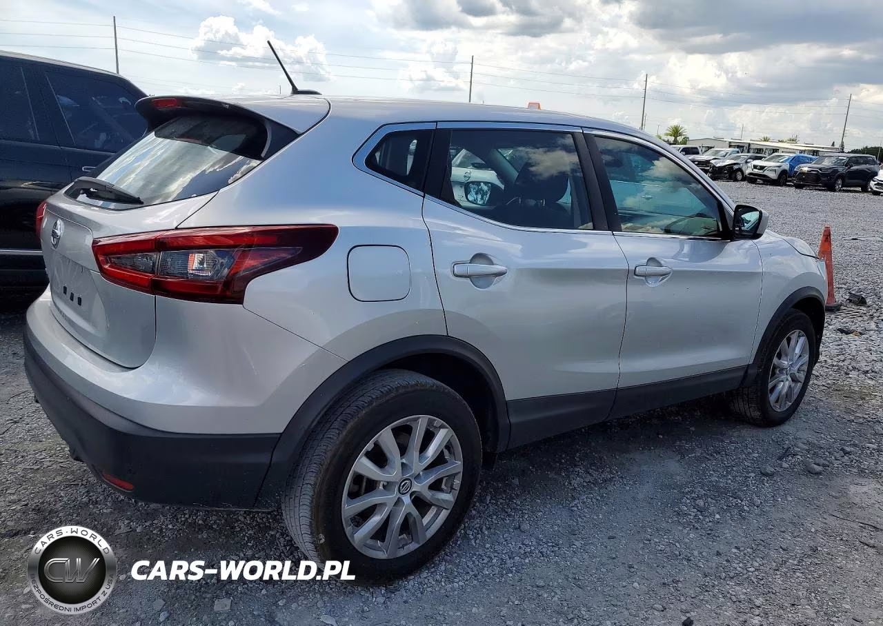 2021 Nissan Rogue Sport S VIN:JN1BJ1AV1MW567796 - 3