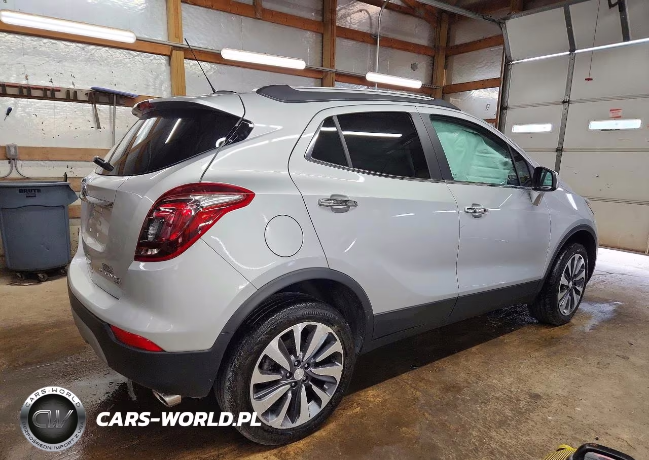 2022 Buick Encore Preferred VIN:KL4CJESM6NB569206 - 3
