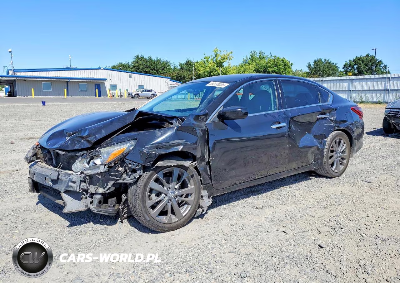 2018 Nissan Altima 2.5 Sr – zdjęcie 1 z 13