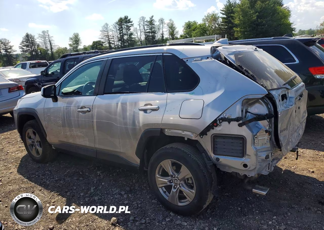 2023 Toyota Rav4 Xle VIN:2T3P1RFV7PC382988 - 2