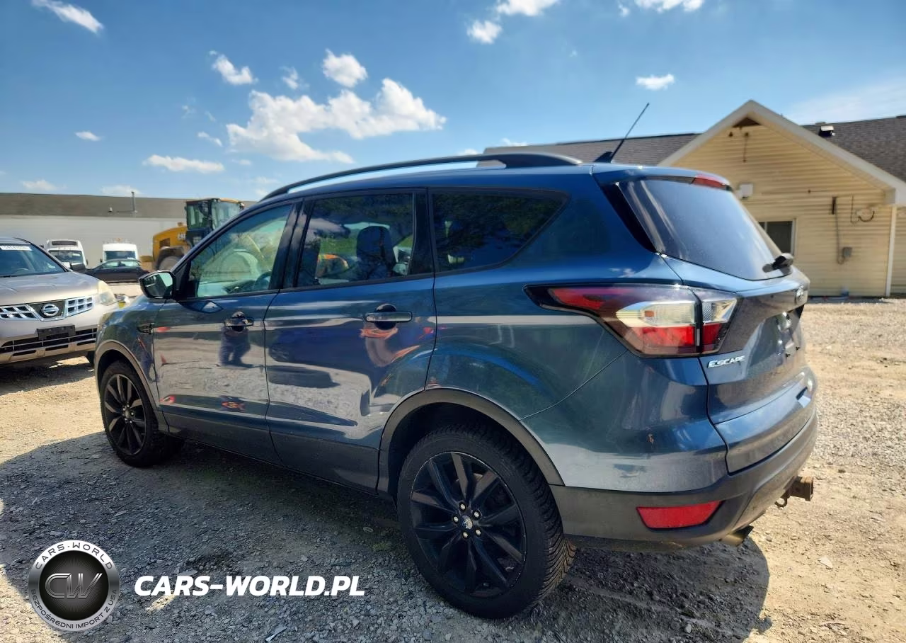 2018 Ford Escape Se VIN:1FMCU9GD9JUB81040 - 2