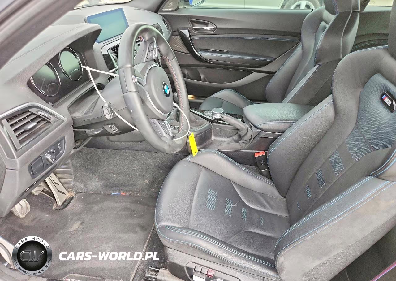 2020 BMW M2 Competition VIN:WBS2U7C03L7F06107 - 7
