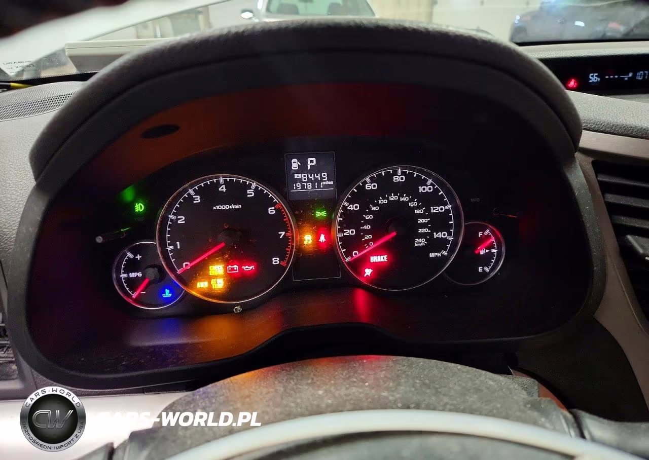 2013 Subaru Outback 2.5I Premium VIN:4S4BRCCC5D3253272 - 9