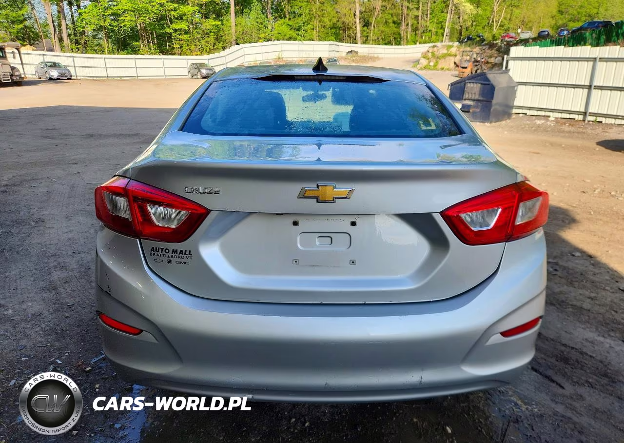 2017 Chevrolet Cruze Ls VIN:1G1BB5SM6H7163893 - 6