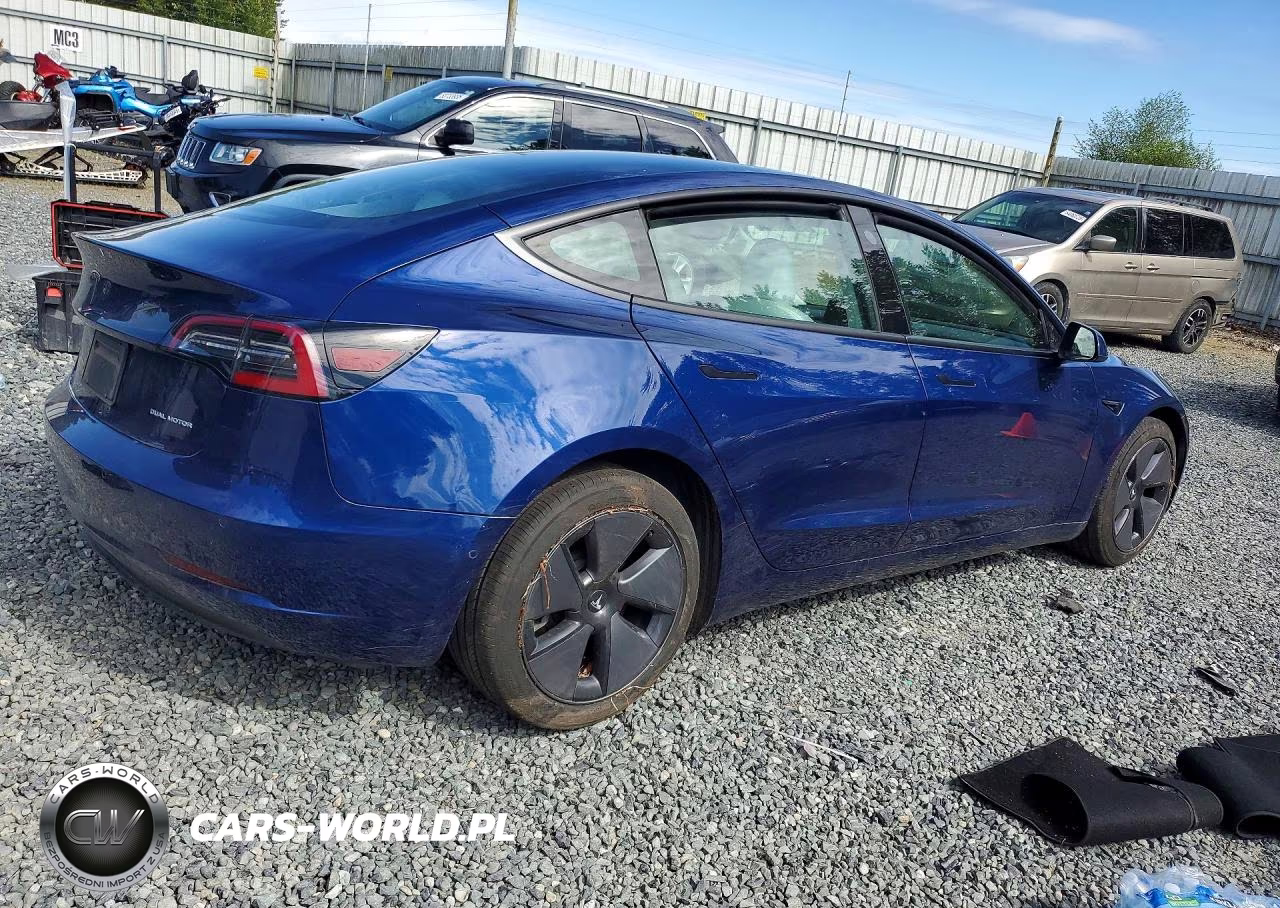 2021 Tesla Model 3 VIN:5YJ3E1EBXMF926928 - 3