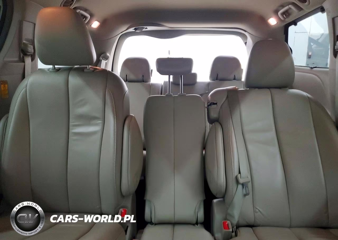 2013 Toyota Sienna Xle 8-Passenger VIN:5TDYK3DC9DS404615 - 10
