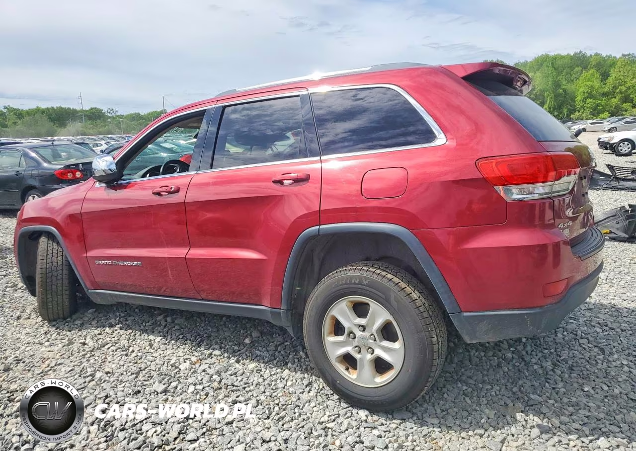 2015 Jeep Grand Cherokee Laredo VIN:1C4RJFAG8FC173971 - 2
