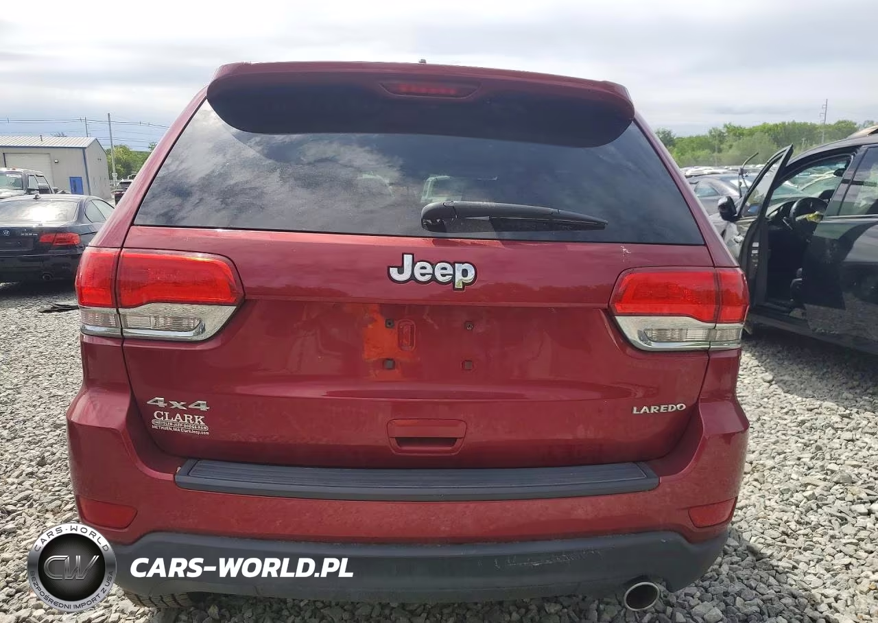 2015 Jeep Grand Cherokee Laredo VIN:1C4RJFAG8FC173971 - 6