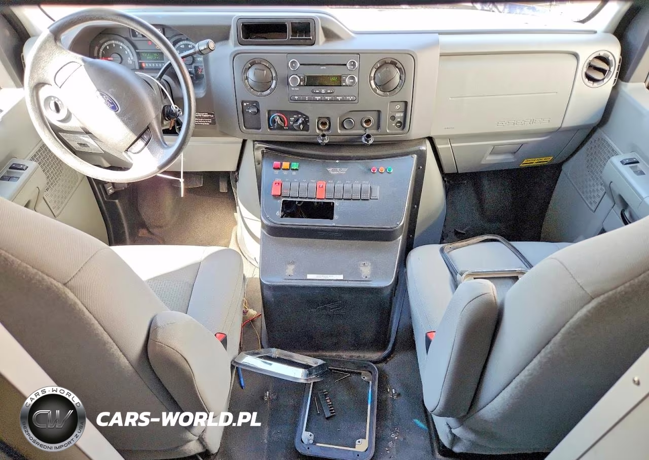 2013 Ford Econoline VIN:1FDXE4FS6DDA11417 - 8