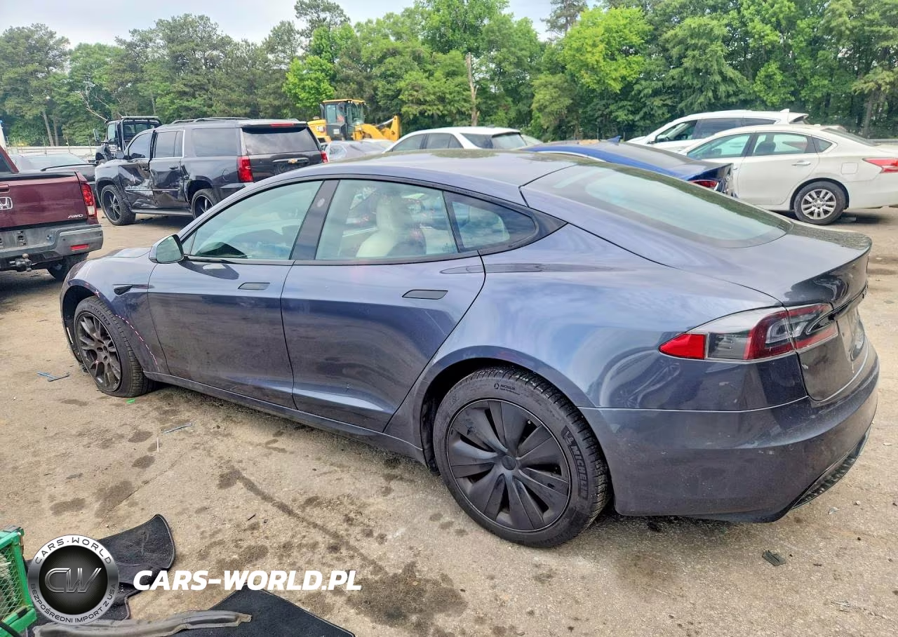 2021 Tesla Model S VIN:5YJSA1E56MF453286 - 2