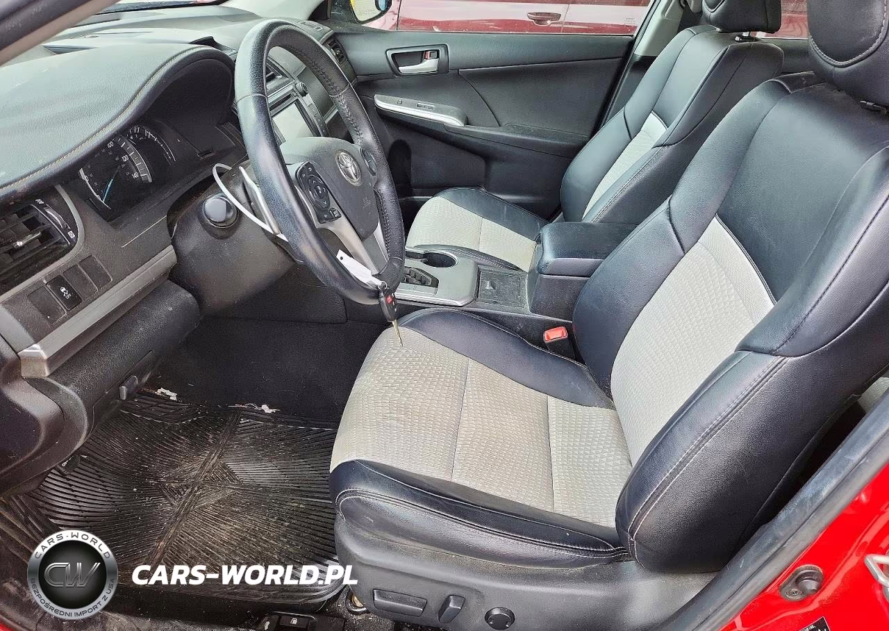 2014 Toyota Camry Se VIN:4T1BF1FK5EU746669 - 7