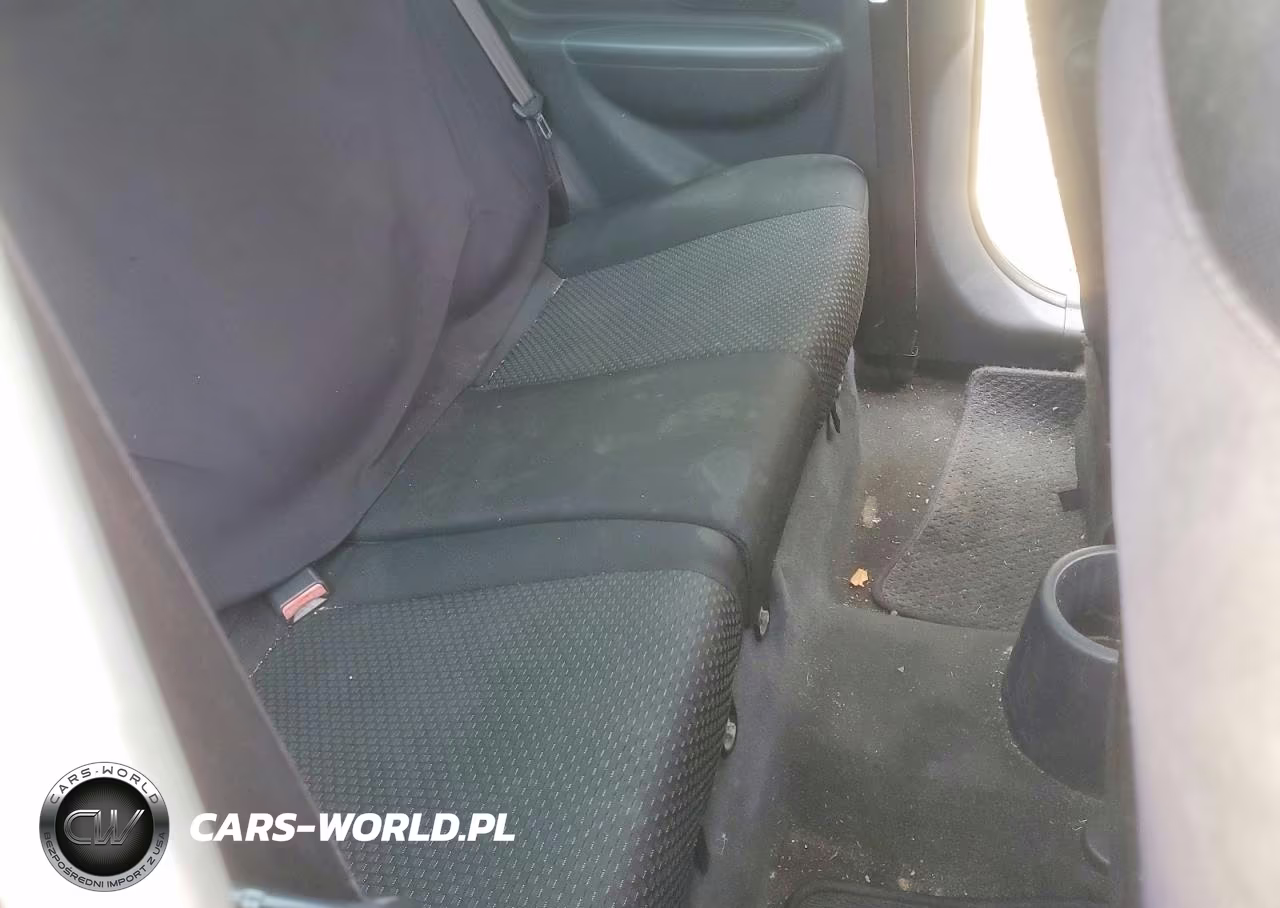 2007 Hyundai Accent Gs VIN:KMHCM36C37U044951 - 10