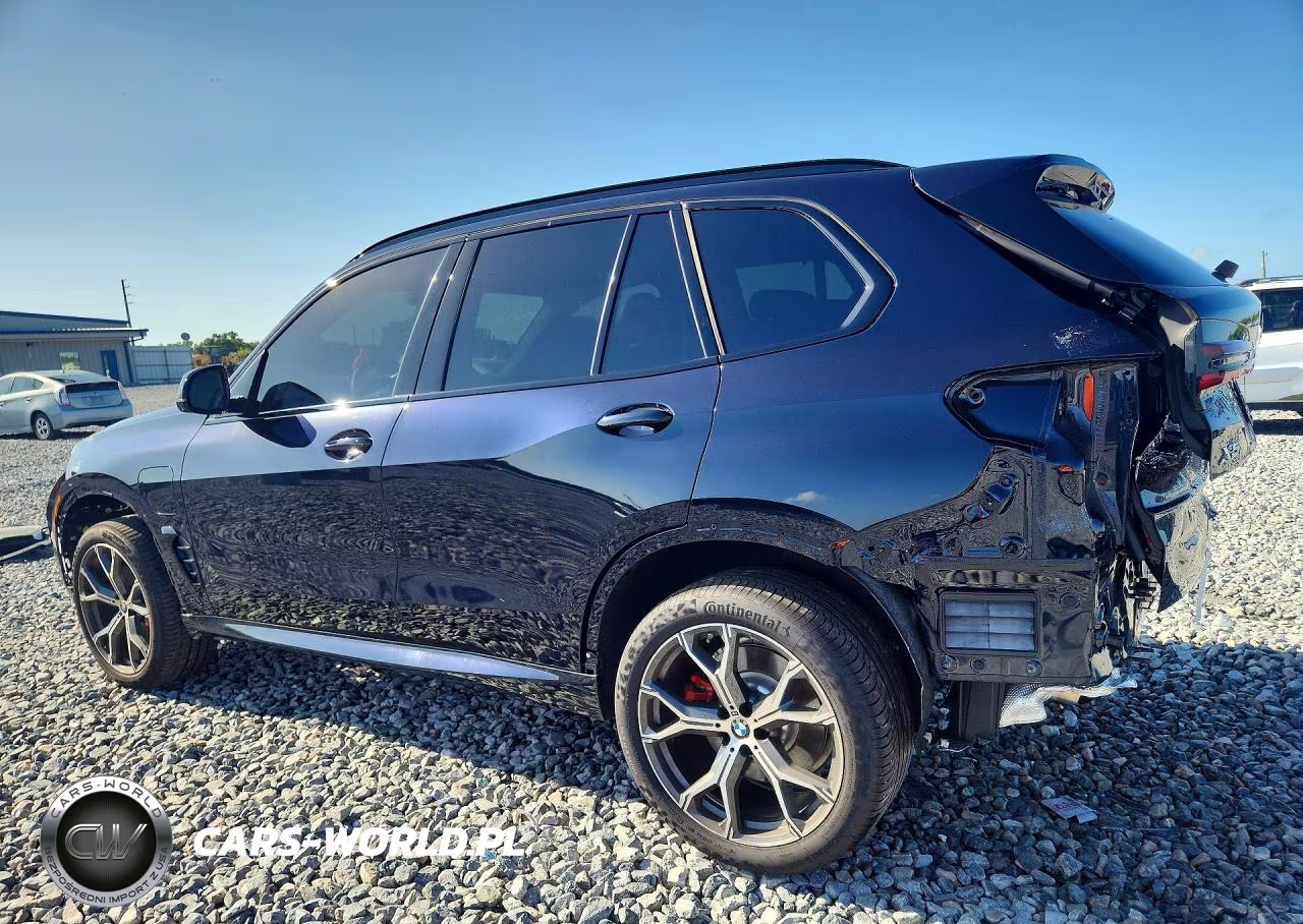2026 BMW X5 xDrive50E VIN:5UX43EU02T9243405 - 2