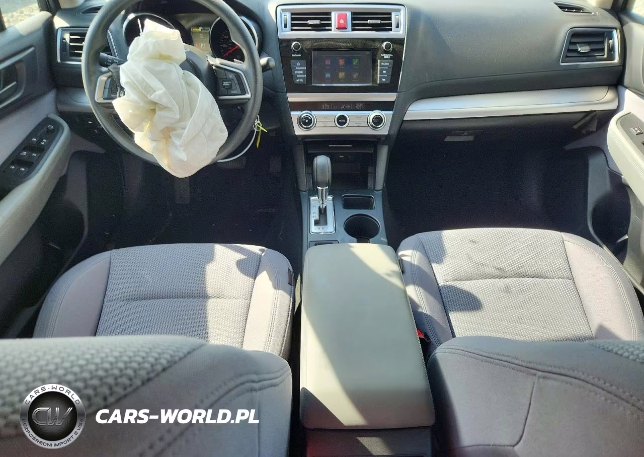 2018 Subaru Legacy 2.5I VIN:4S3BNAA69J3016670 - 8