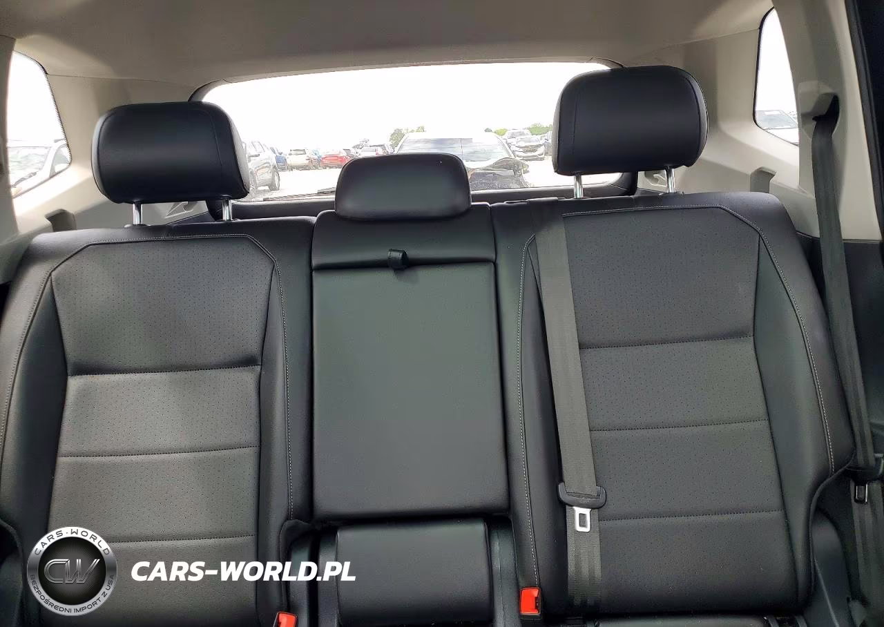 2018 Volkswagen Tiguan Se VIN:3VV2B7AX2JM057002 - 10