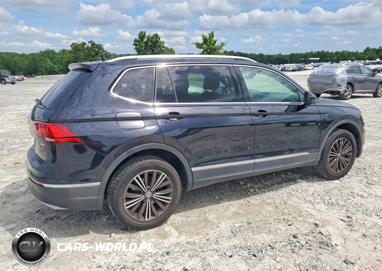 2018 Volkswagen Tiguan Se VIN:3VV2B7AX2JM057002 - 3
