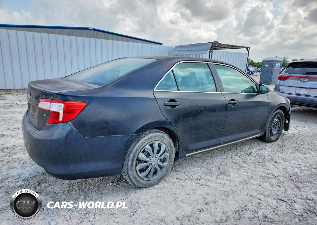 2012 Toyota Camry Le VIN:4T1BF1FK2CU128061 - 3
