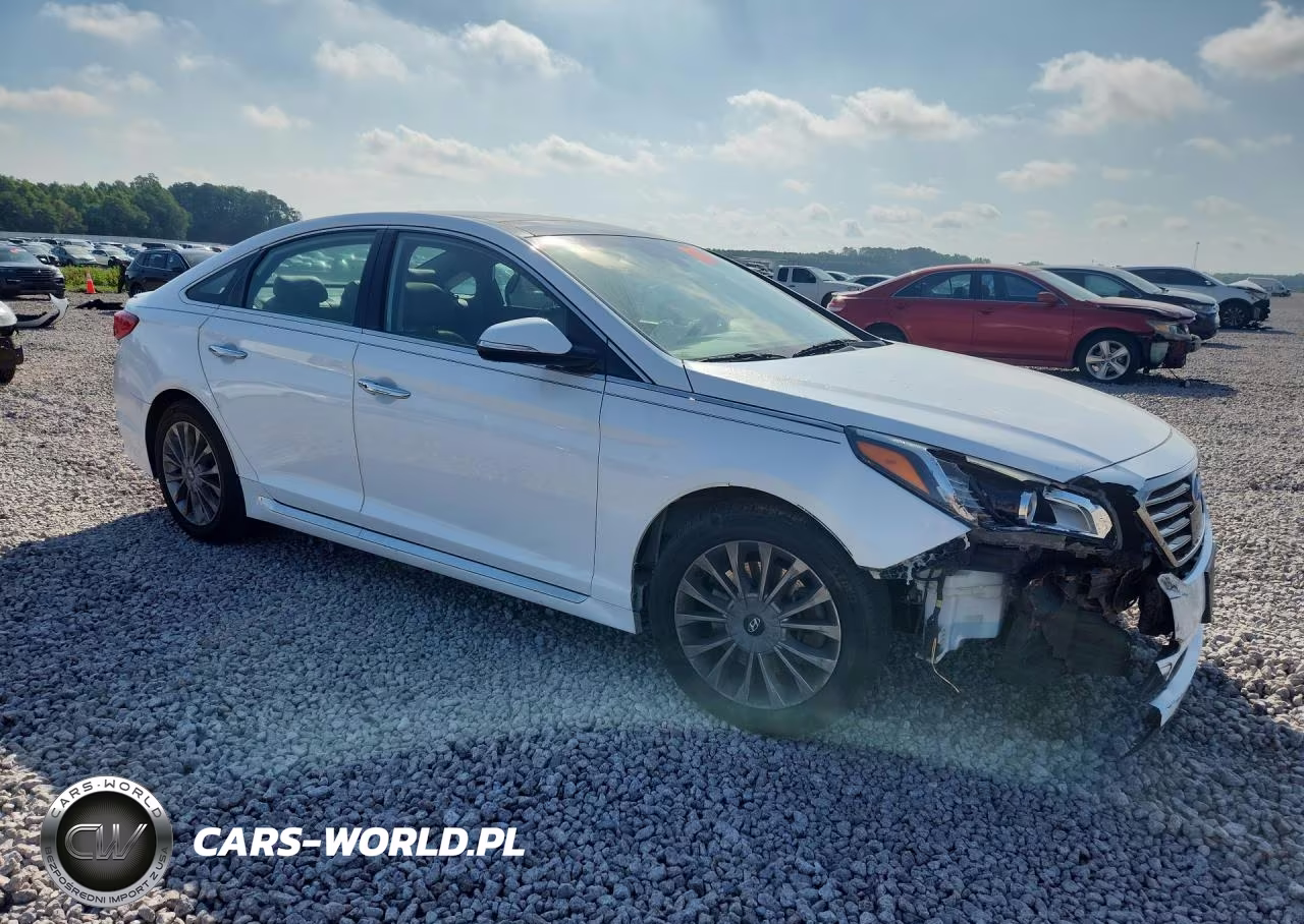 2015 Hyundai Sonata Limited VIN:5NPE34AF4FH231521 - 4