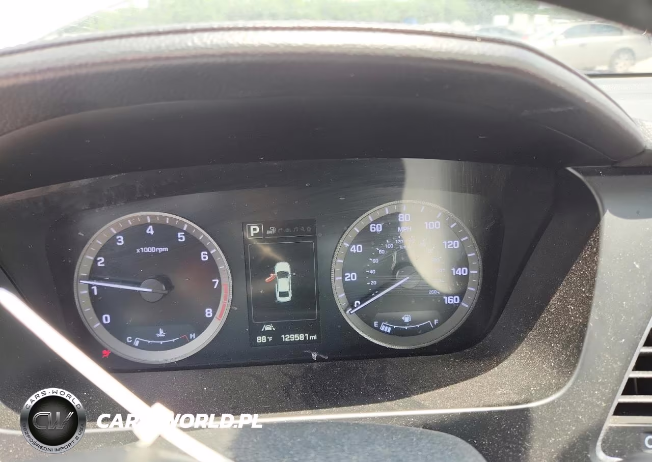 2015 Hyundai Sonata Limited VIN:5NPE34AF4FH231521 - 9