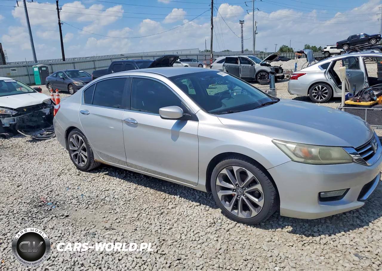 2014 Honda Accord Sport VIN:1HGCR2F56EA088668 - 4