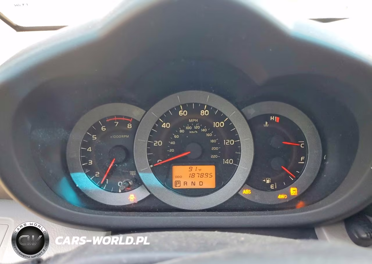 2010 Toyota Rav4 Base VIN:JTMBF4DV6AD024513 - 9