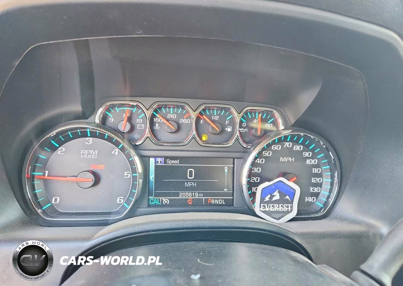 2018 Chevrolet Silverado K1500 Lt VIN:1GCVKREC1JZ231395 - 9