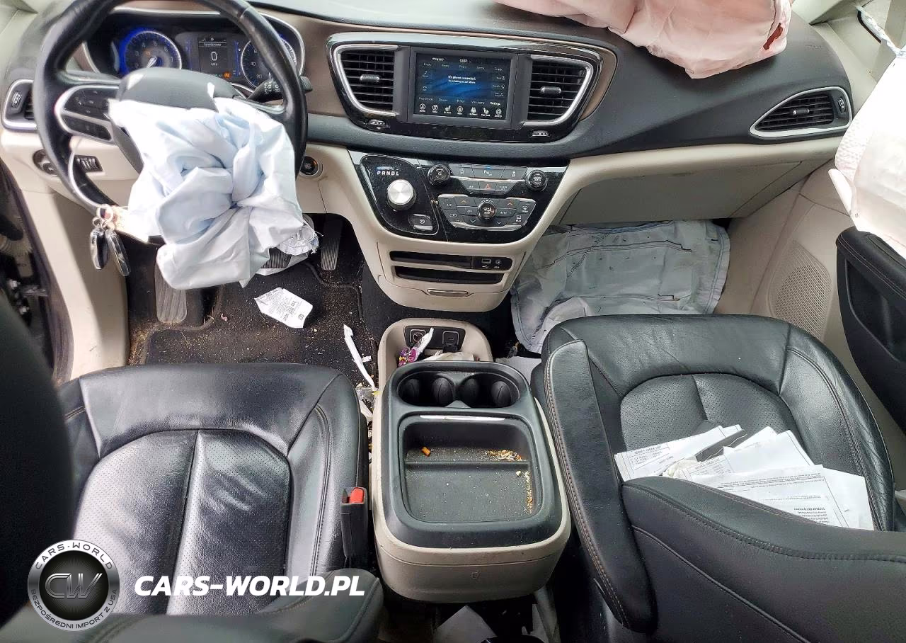 2019 Chrysler Pacifica Touring L VIN:2C4RC1BG0KR549043 - 8
