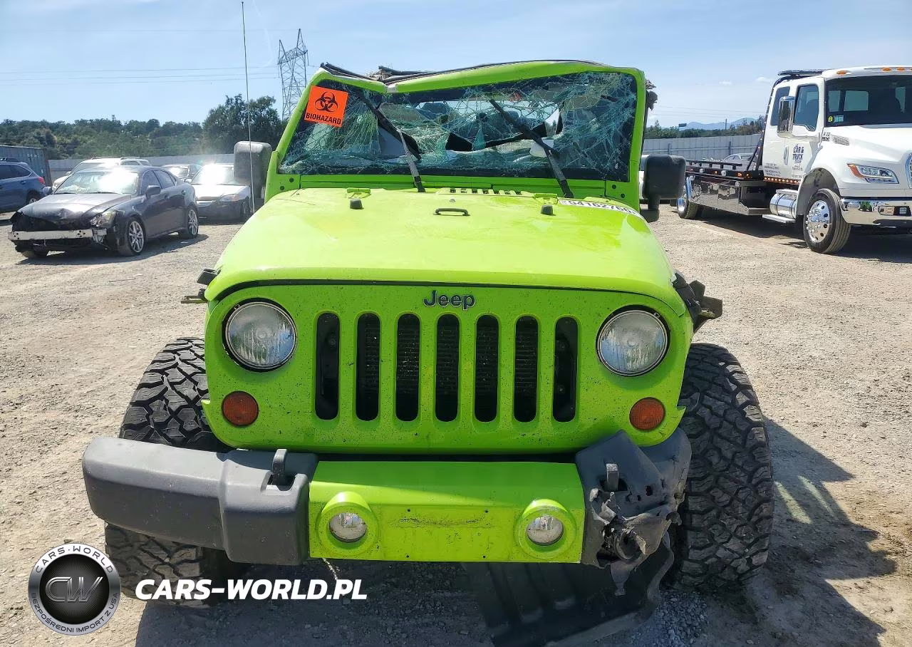 2012 Jeep Wrangler Sport VIN:1C4AJWAG4CL235679 - 5