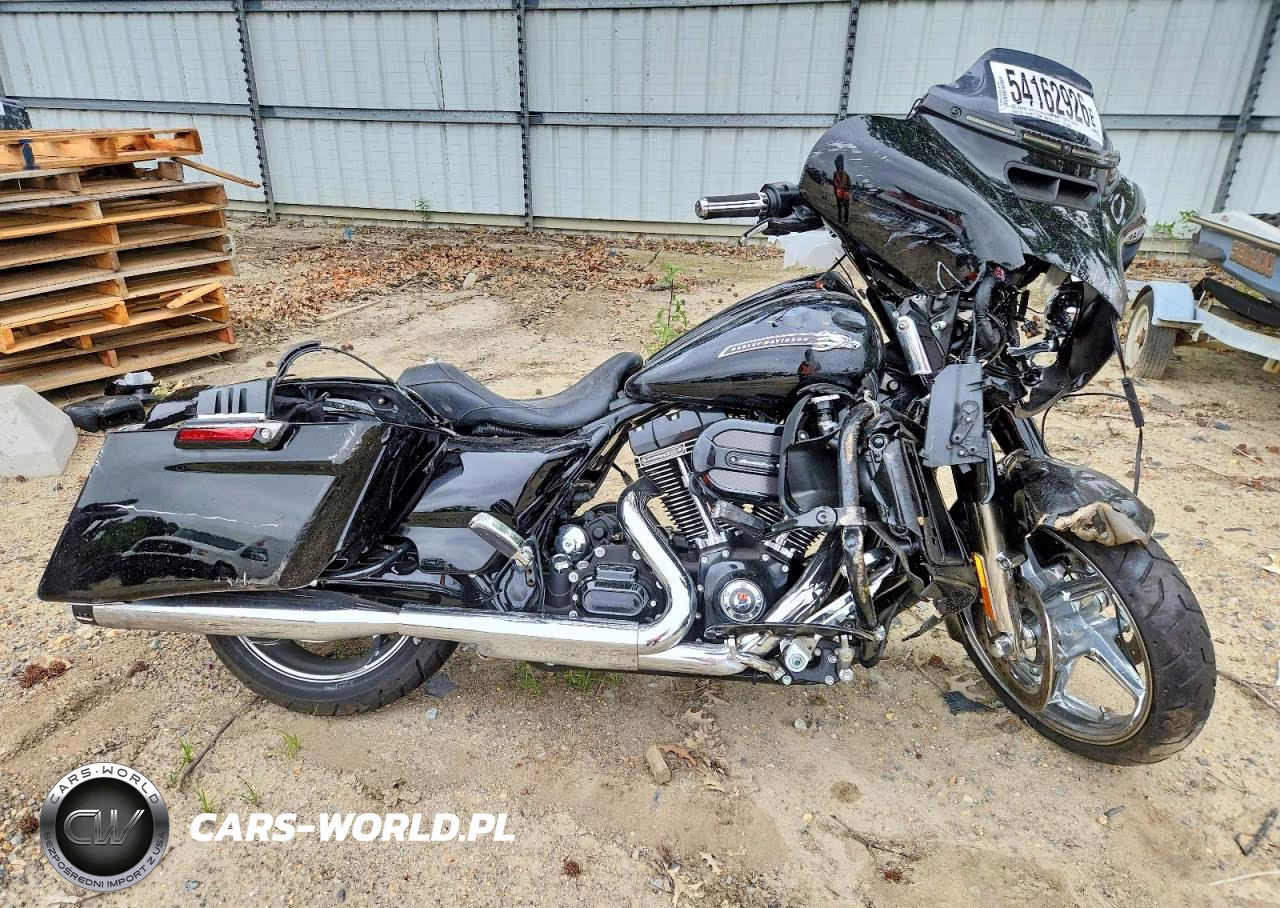 2015 Harley-Davidson Flhxse Cvo Street Glide VIN:1HD1PXN14FB959682 - 1