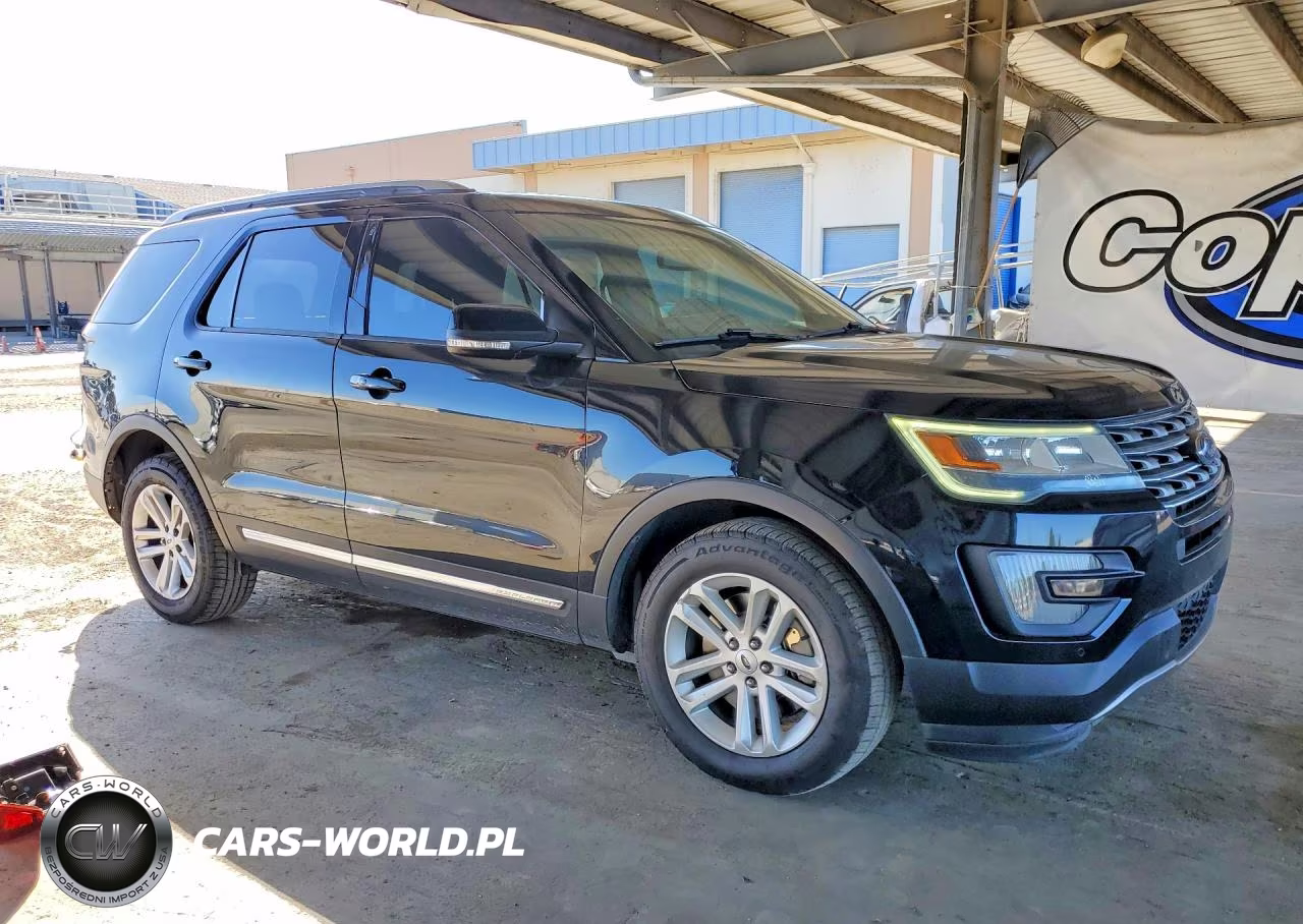 2016 Ford Explorer Xlt VIN:1FM5K7D83GGA86006 - 4