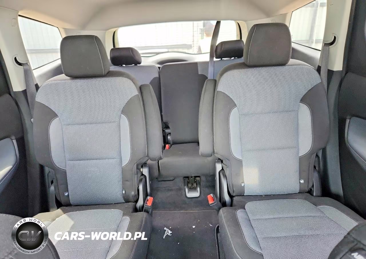 2020 Buick Enclave Preferred VIN:5GAERAKW3LJ211423 - 10
