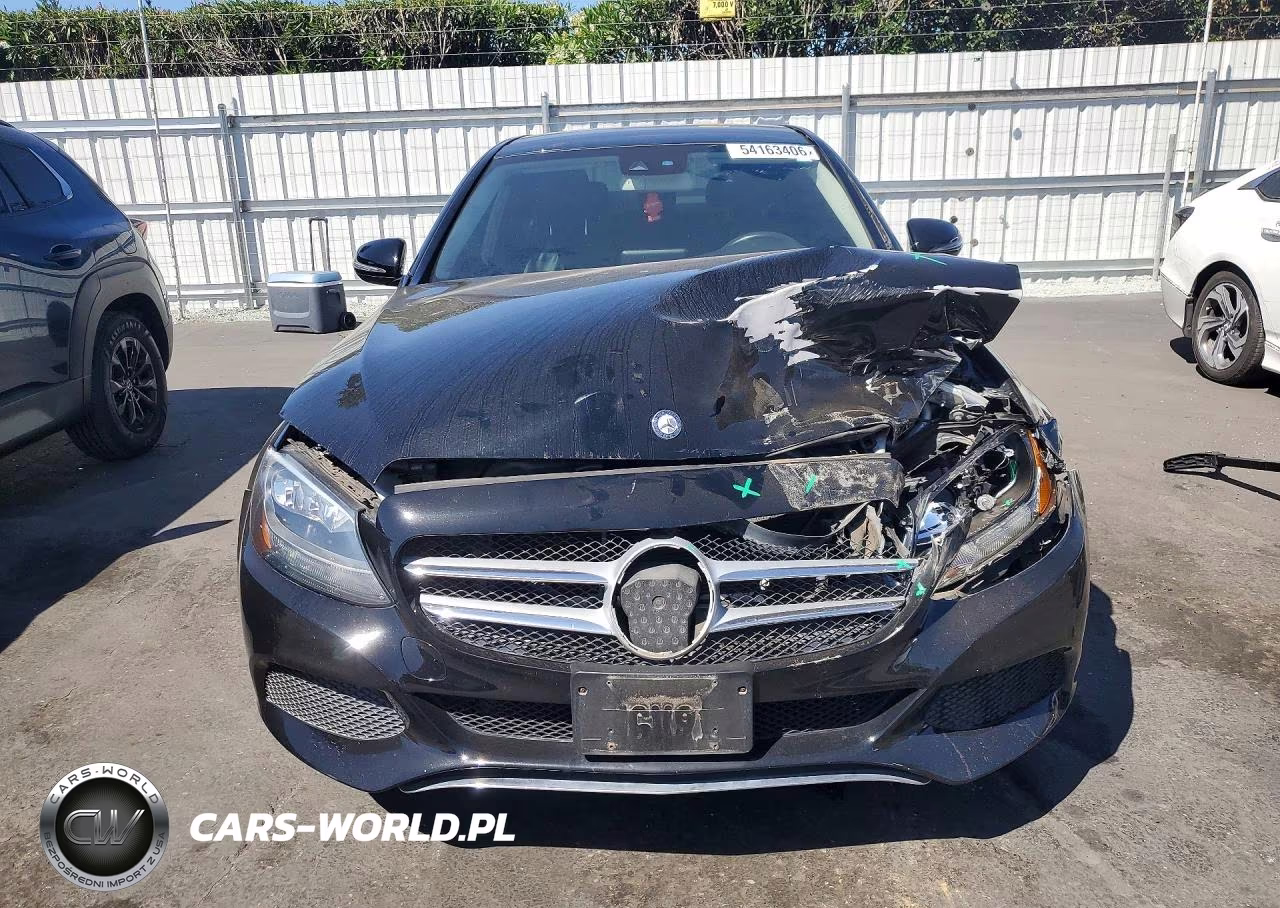 2017 Mercedes-Benz C 300 4Matic VIN:55SWF4KB4HU193120 - 5