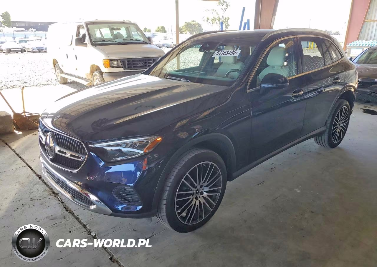 2024 Mercedes-Benz Glc 300 4Matic – zdjęcie 1 z 14