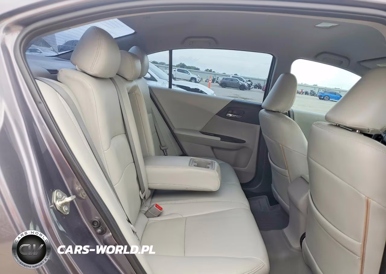 2017 Honda Accord Lx VIN:1HGCR2F36HA076913 - 10