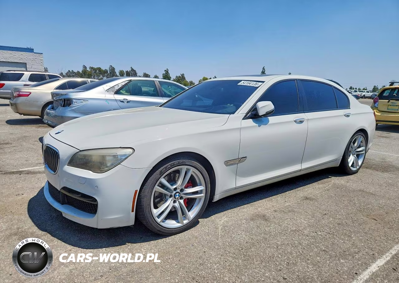 2013 BMW 740 Lxi
