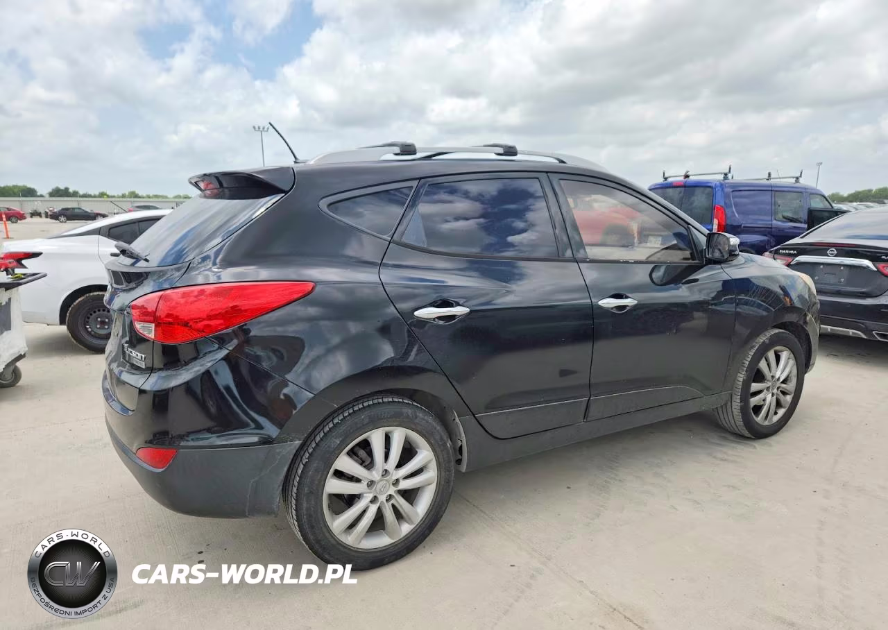 2011 Hyundai Tucson Limited VIN:KM8JU3AC0BU210768 - 3