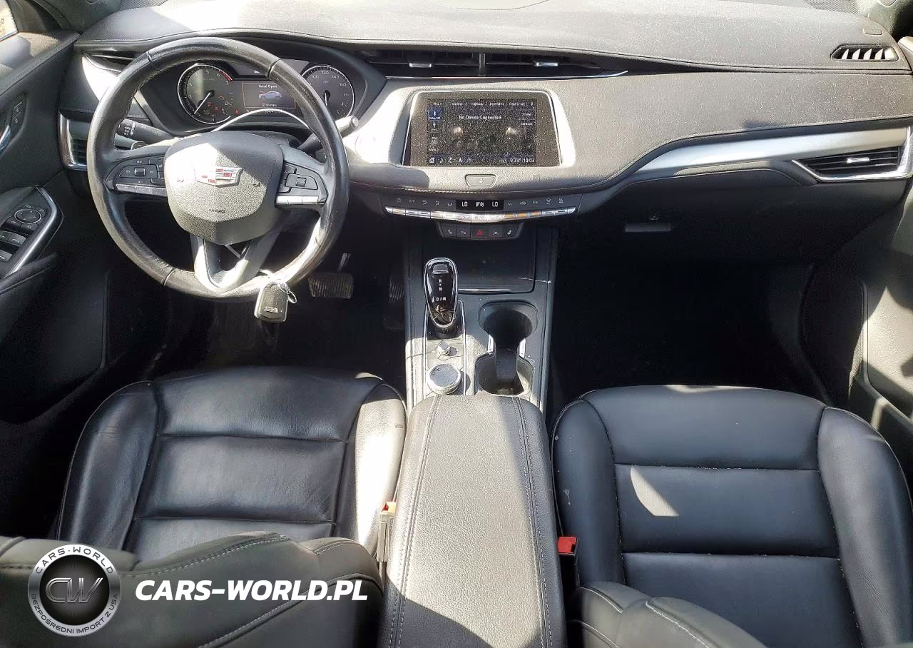 2020 Cadillac Xt4 Premium Luxury VIN:1GYFZDR4XLF075314 - 8