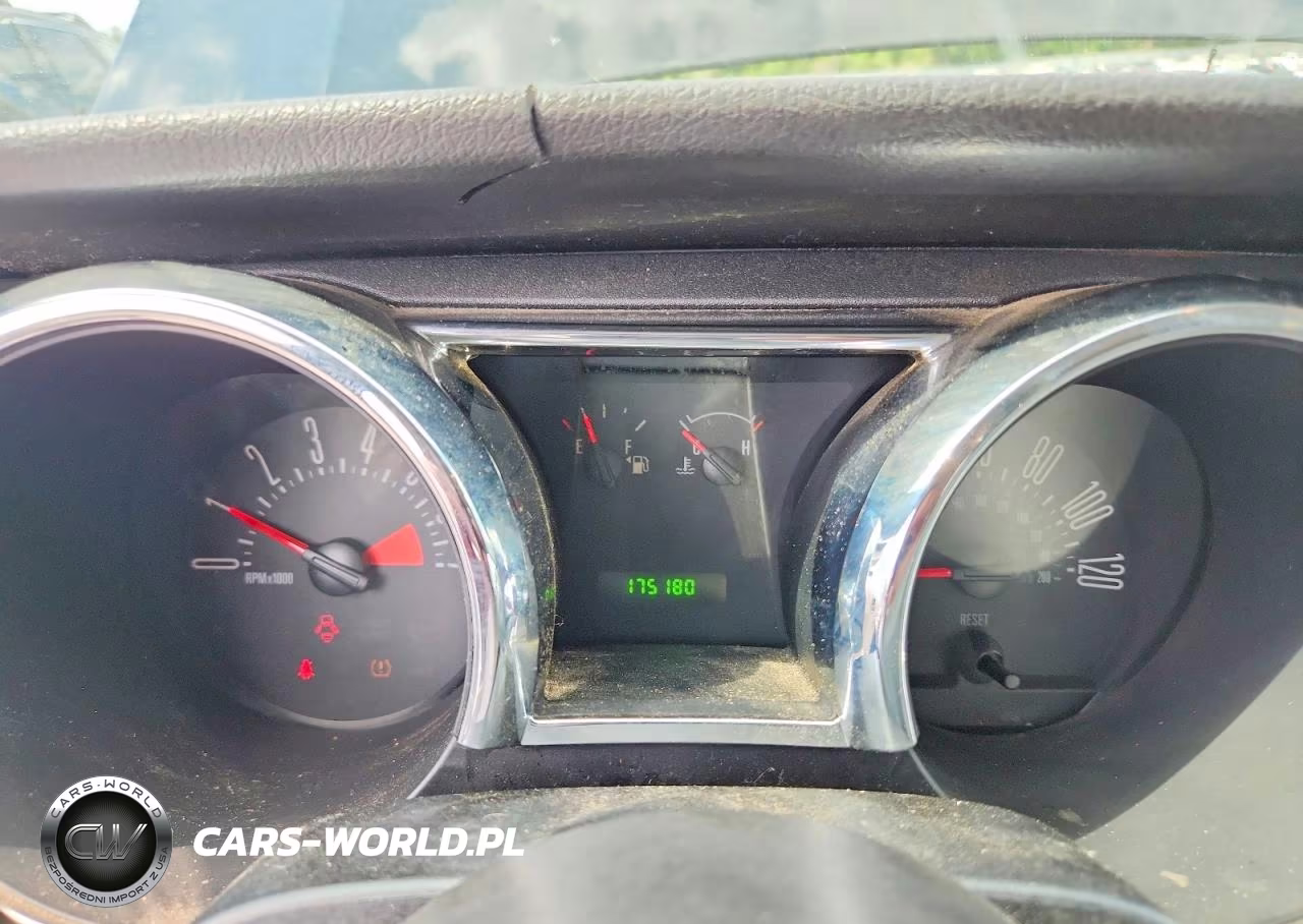 2007 Ford Mustang VIN:1ZVFT80N375273942 - 9