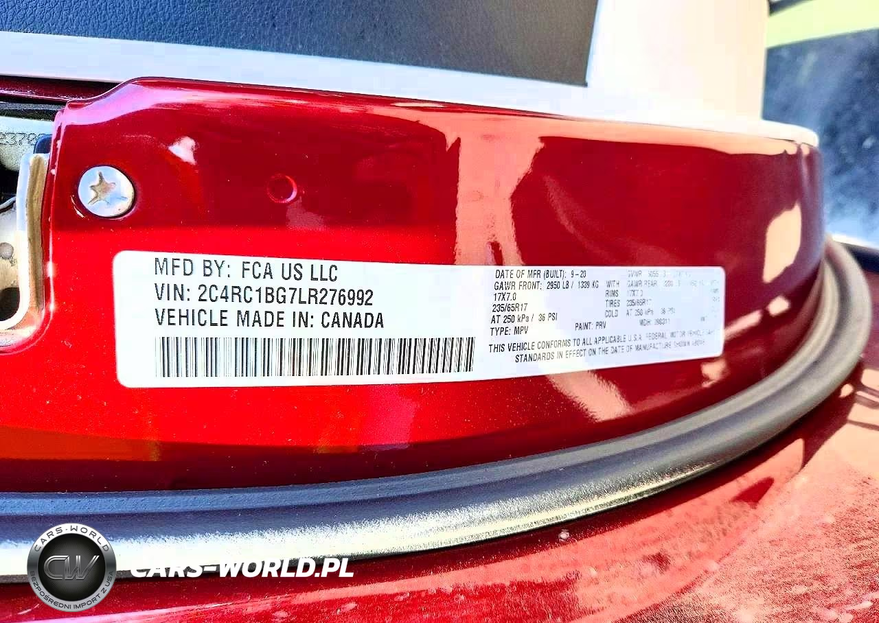 2020 Chrysler Pacifica Touring L VIN:2C4RC1BG7LR276992 - 13