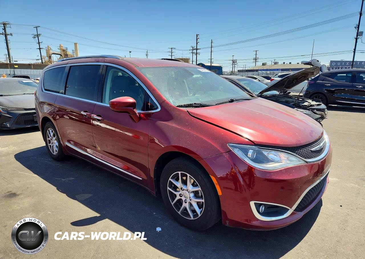 2020 Chrysler Pacifica Touring L VIN:2C4RC1BG7LR276992 - 4