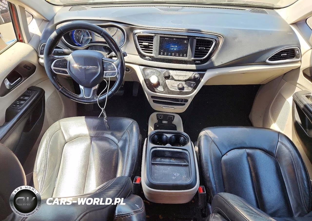 2020 Chrysler Pacifica Touring L VIN:2C4RC1BG7LR276992 - 8
