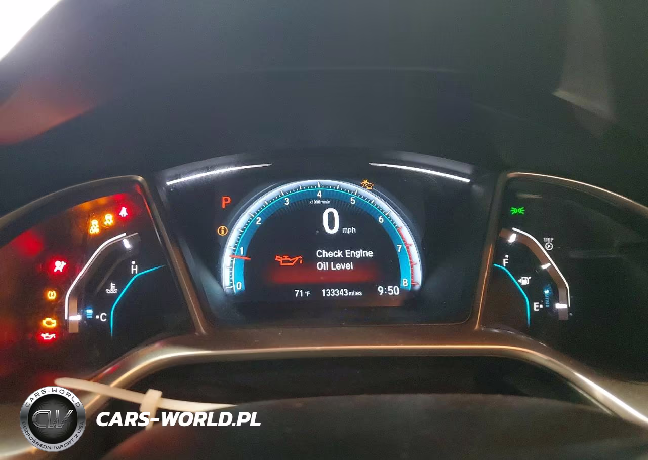 2018 Honda Civic Touring VIN:2HGFC3B95JH352309 - 9