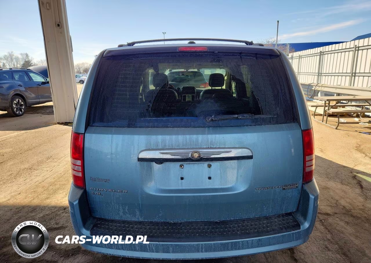 2010 Chrysler Town & Country Touring Plus VIN:2A4RR8DX6AR481571 - 6