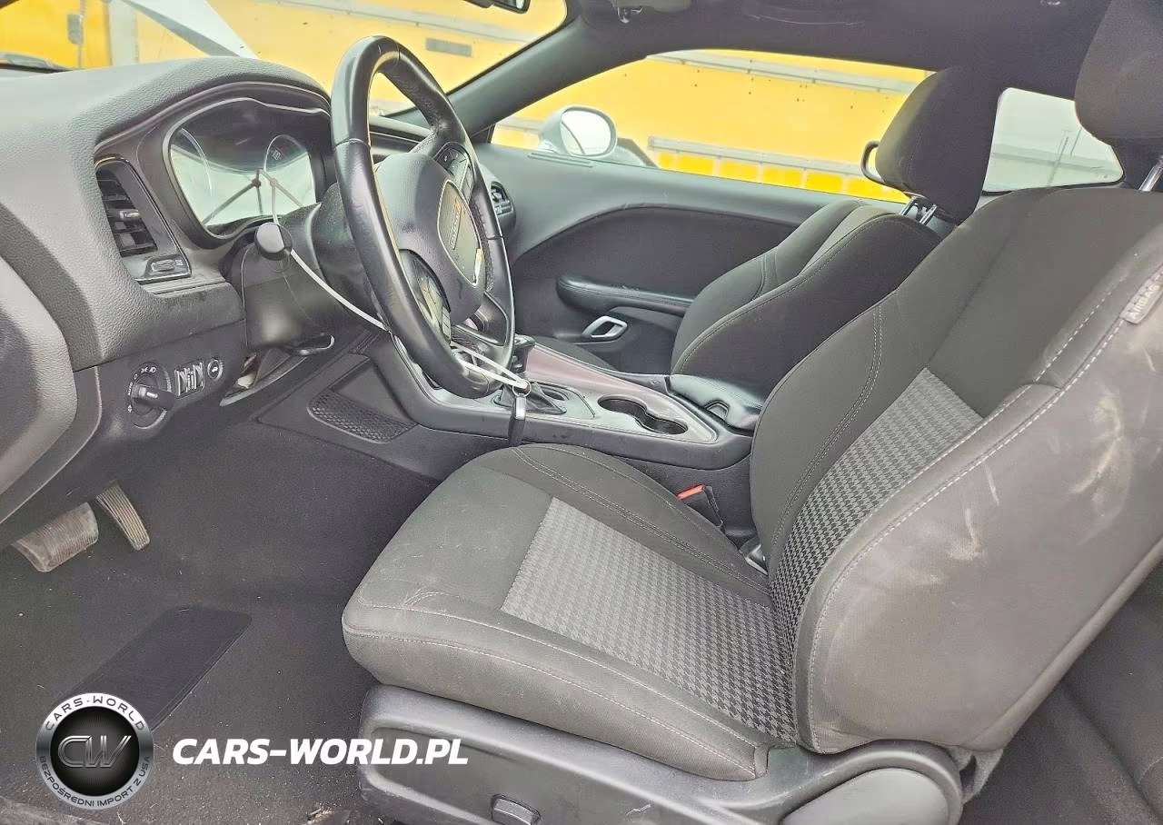 2023 Dodge Challenger Sxt VIN:2C3CDZAG3PH553432 - 7