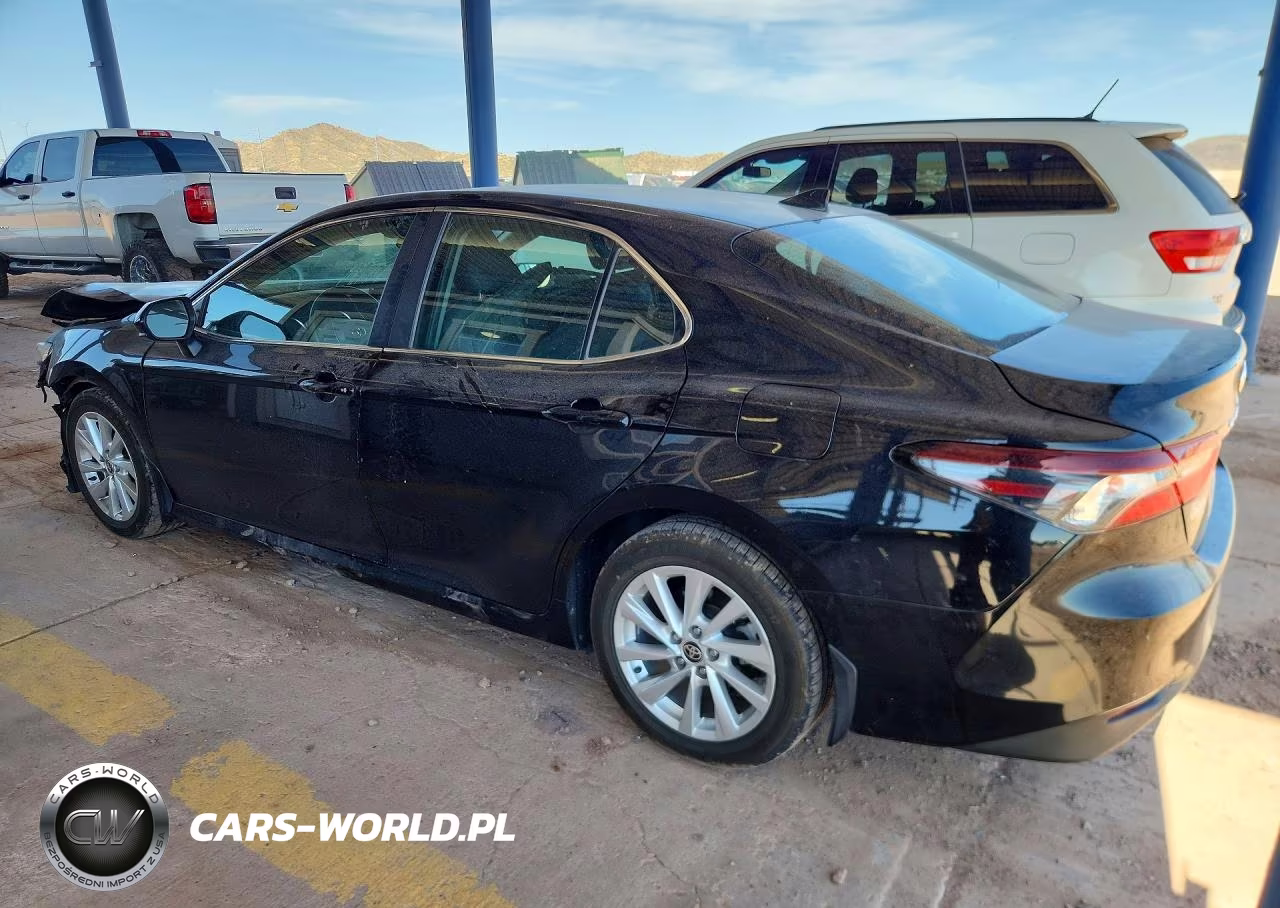 2021 Toyota Camry Le VIN:4T1C11AK2MU442630 - 2