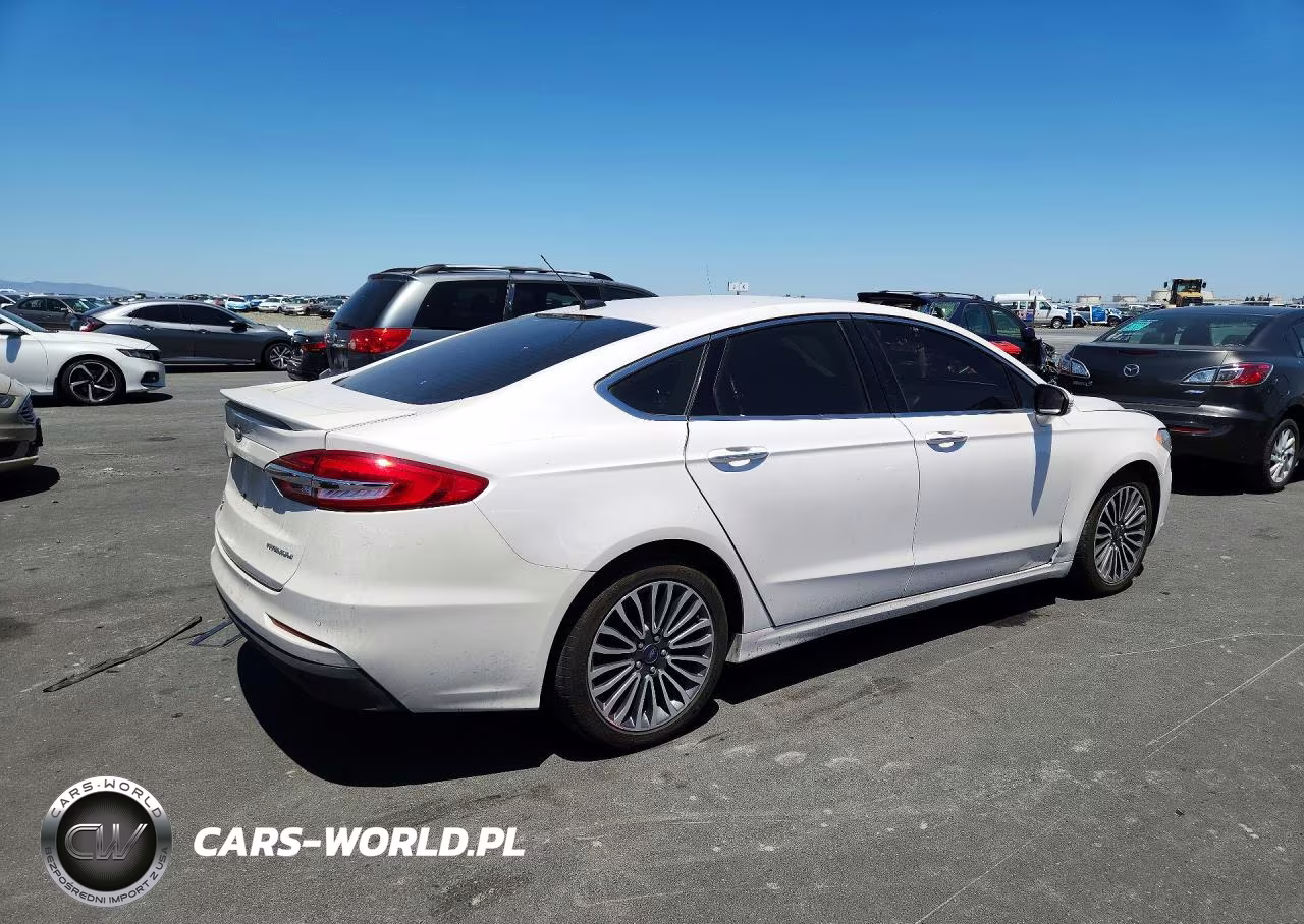 2019 Ford Fusion Titanium VIN:3FA6P0SU3KR232607 - 3
